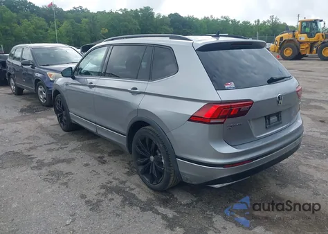 2021 Volkswagen Tiguan 2.0T Se/2.0T Se R-Line Black/2.0T Sel from USA, damaged, VIN 3VV2B7AX3MM130642